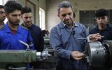 وقتی معاون وزیر دست به آچار می‌شود؟+ تصاویر