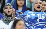 یک دیدار از هفته اول لیگ برتر با حضور بانوان تماشاگر