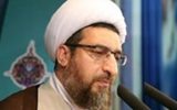 امام جمعه موقت تبریز: دشمن به دنبال بالا و پایین شدن روسری روی سر نیست، هدف خانواده است