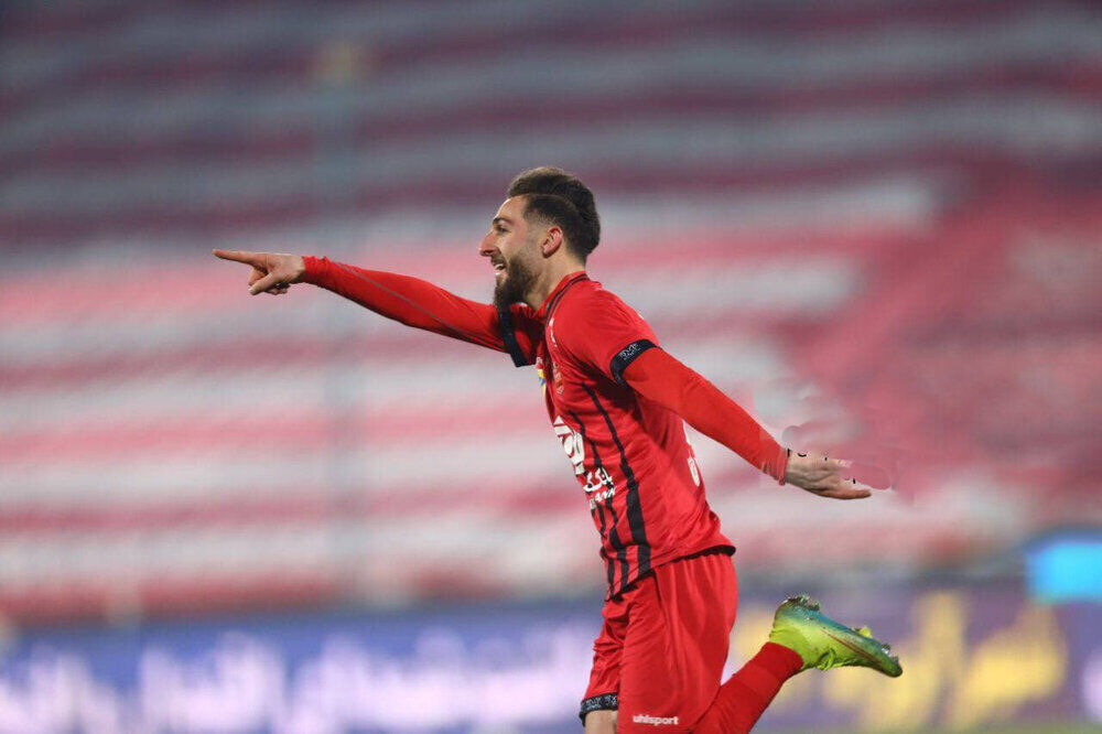 مهاجم پرسپولیس جدا شد – به وقت مطالبه