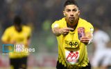 مقایسه ستاره سپاهان با وینگر پرسپولیس؛ لیموچی بهتر بود یا احمدزاده؟