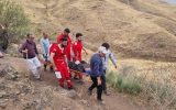 نجات طبیعت‌گرد مصدوم در ارتفاعات هادیشهر