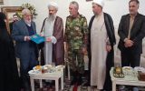 اهدای لوح تقدیر ارتش به خانواده استاندار شهید مالک رحمتی